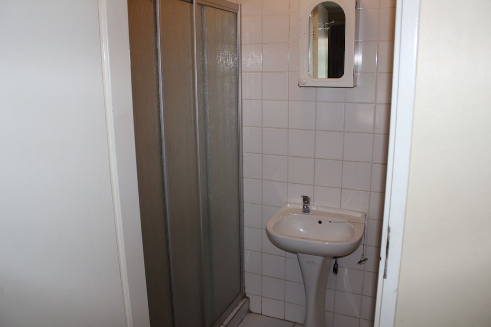 purple olive guest house