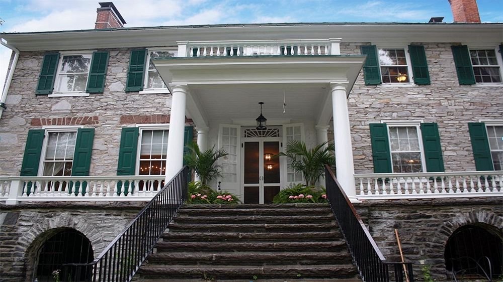 stocks manor bed and breakfast