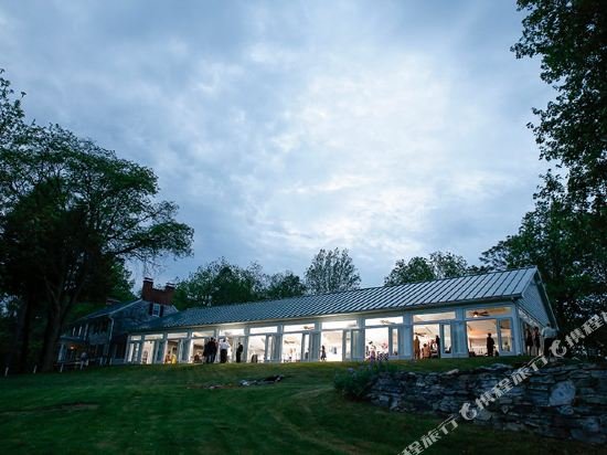 stocks manor bed and breakfast