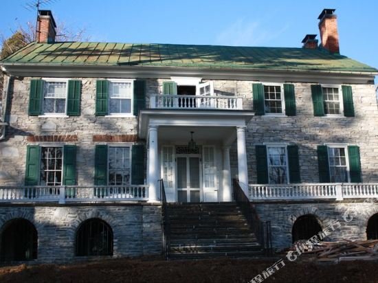 stocks manor bed and breakfast