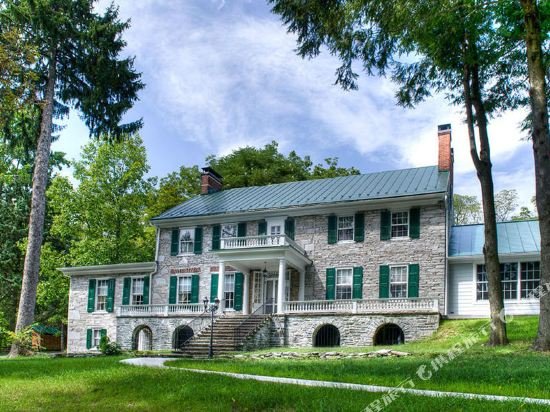 stocks manor bed and breakfast