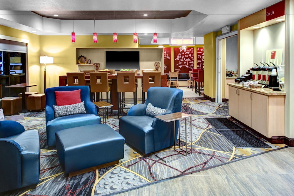 Towneplace Suites Bakersfield West,Buttonwillow>>Bakersfield,3 star