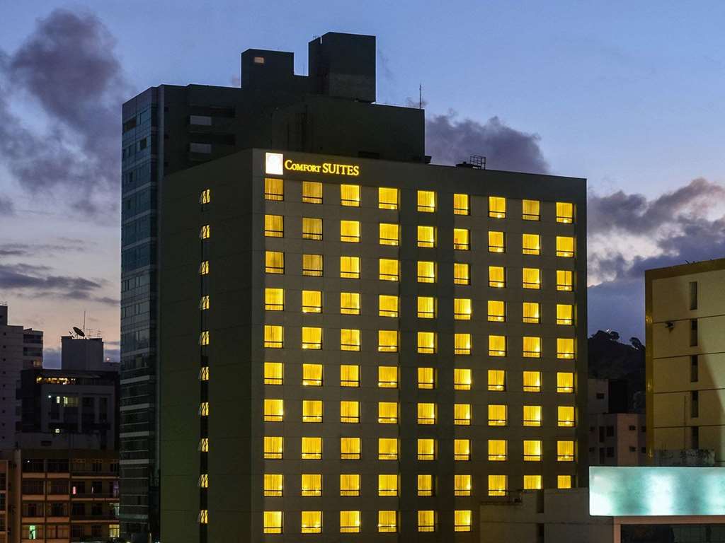 comfort suites vitoria