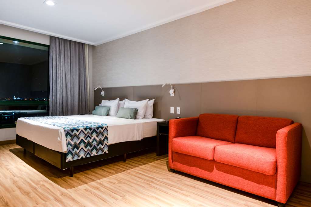 comfort suites vitoria