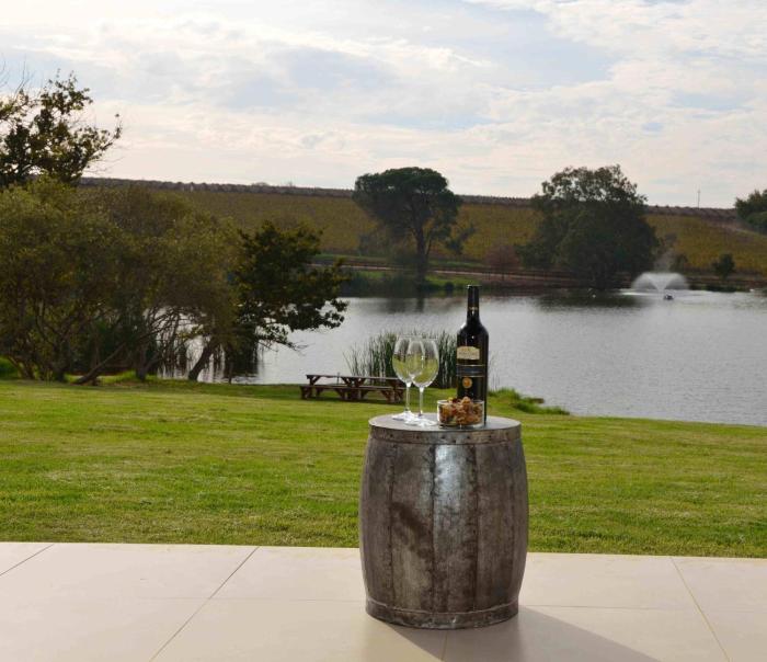 under oaks guesthouse