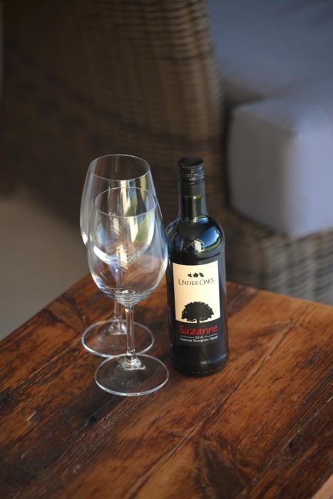 under oaks guesthouse