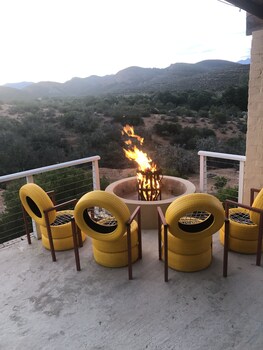 zwartberg view mountain lodge