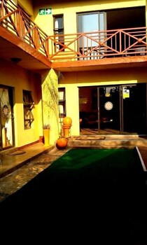 Sgegede Guest House,Gauteng>>Akasia,3 star