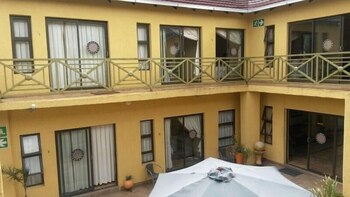 Sgegede Guest House,Gauteng>>Akasia,3 star