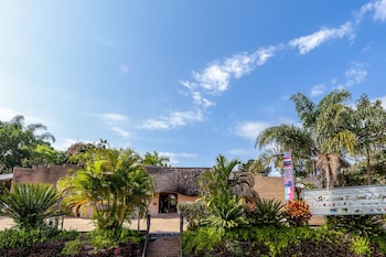 St Lucia Safari Lodge,Hluhluwe>>Durban,4 star
