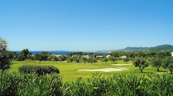 cap vermell grand hotel