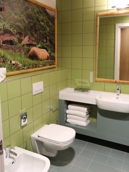 gardaland adventure hotel