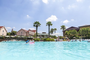 gardaland adventure hotel