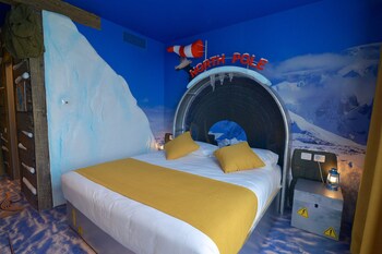 gardaland adventure hotel