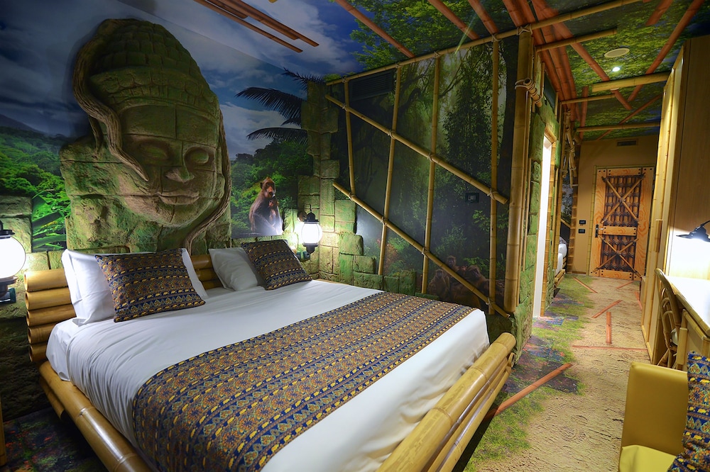 gardaland adventure hotel