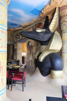 gardaland adventure hotel