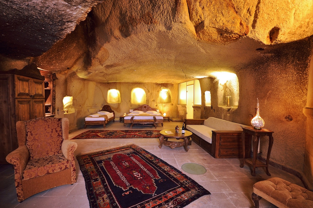 has cave konak