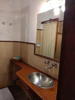 hotel cabanas del parque