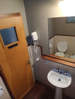 hotel cabanas del parque