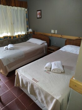 hotel cabanas del parque