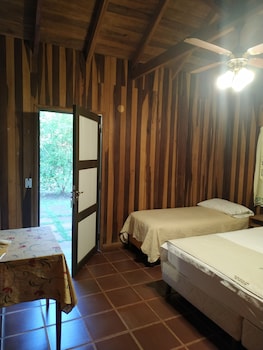 hotel cabanas del parque