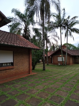 hotel cabanas del parque