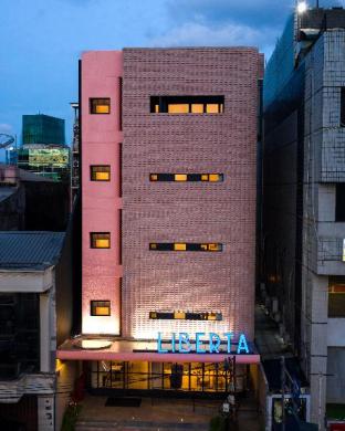 liberta hub blok m jakarta