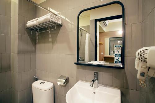 liberta hub blok m jakarta