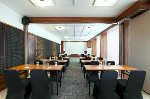 liberta hub blok m jakarta