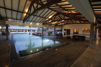 the beach boutique hotel