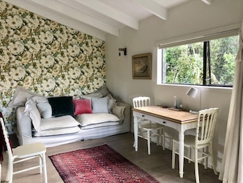 le chalet waiheke apartments