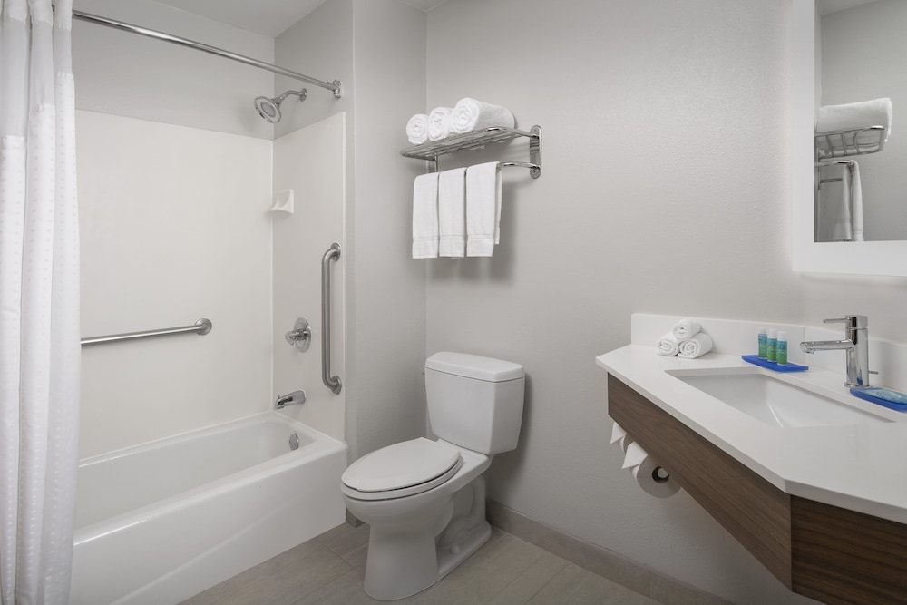 holiday inn express san antonio n riverwalk area by ihg