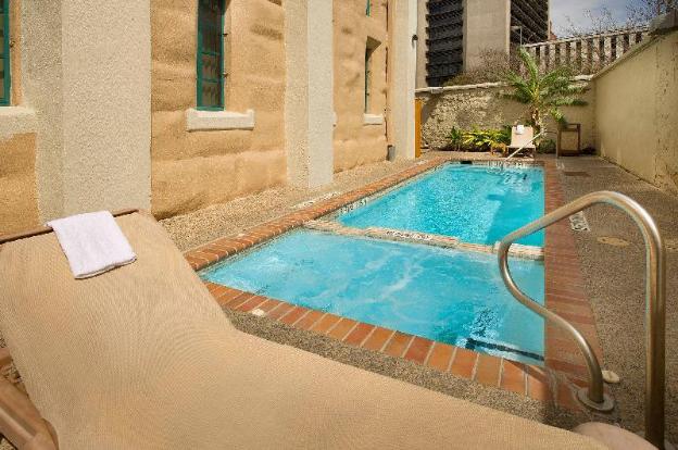 holiday inn express san antonio n riverwalk area by ihg