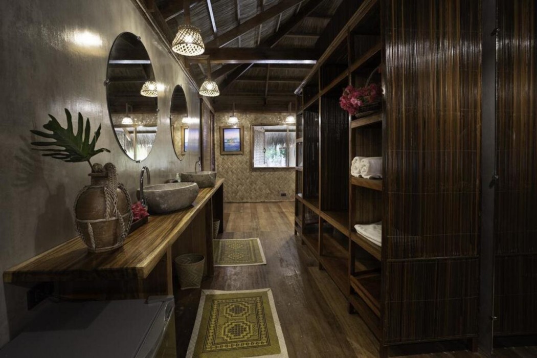 flower island resort