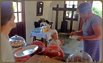 vagia traditional hotel