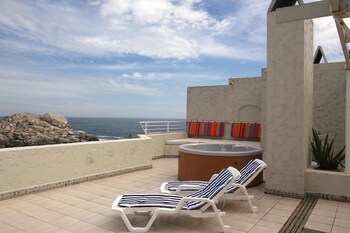 mr mar suites