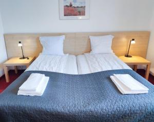 r nnes hotel