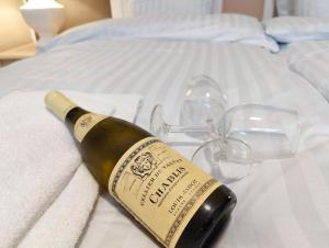 r nnes hotel
