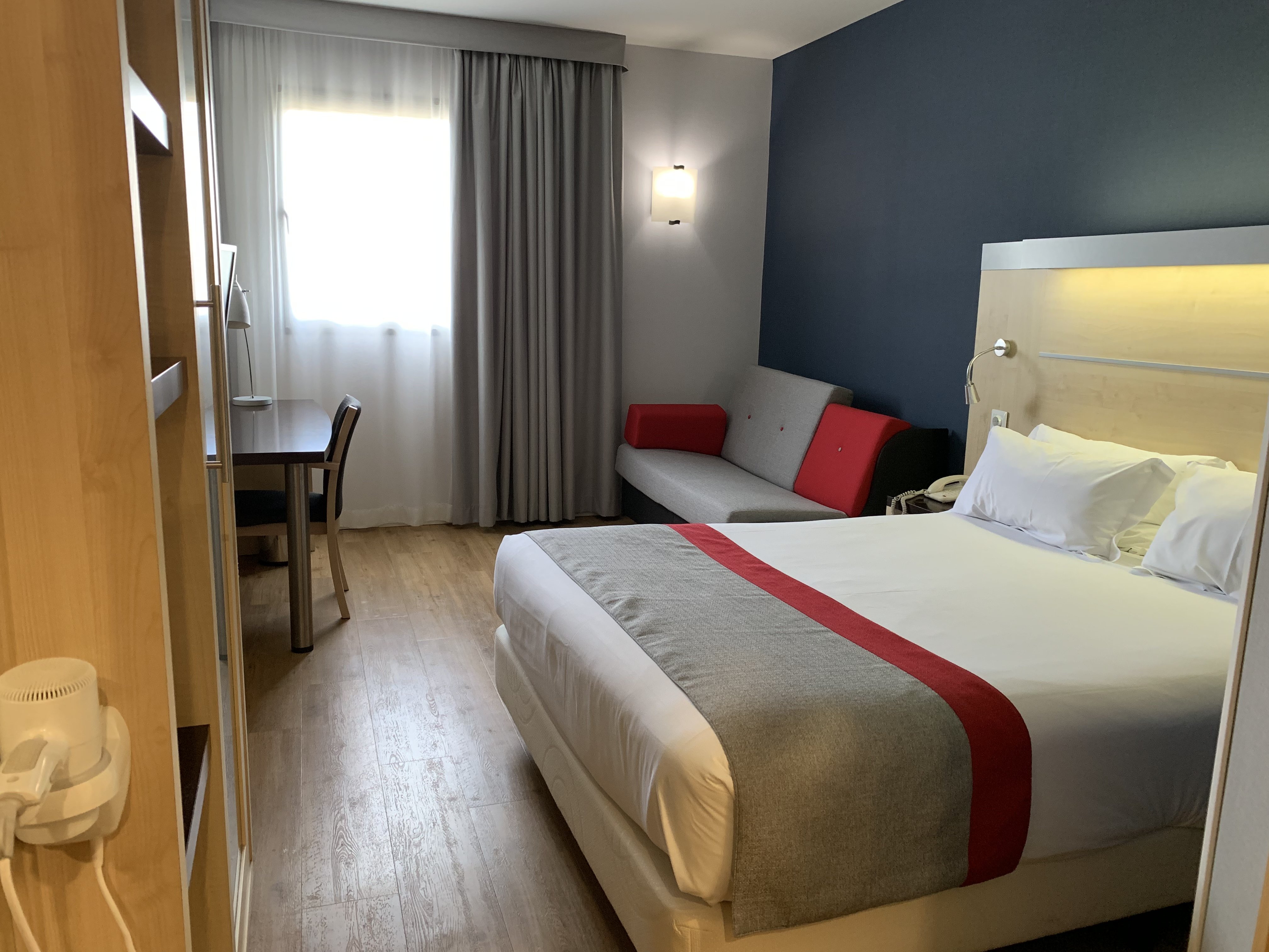holiday inn express vitoria by ihg