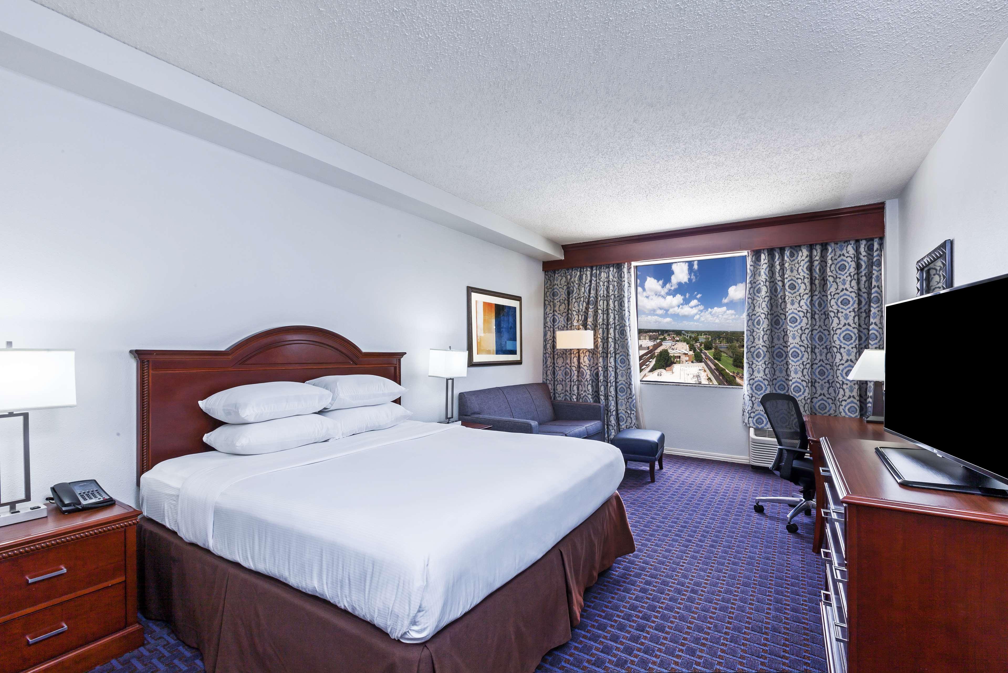 hilton waco
