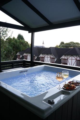 hotel frutillar