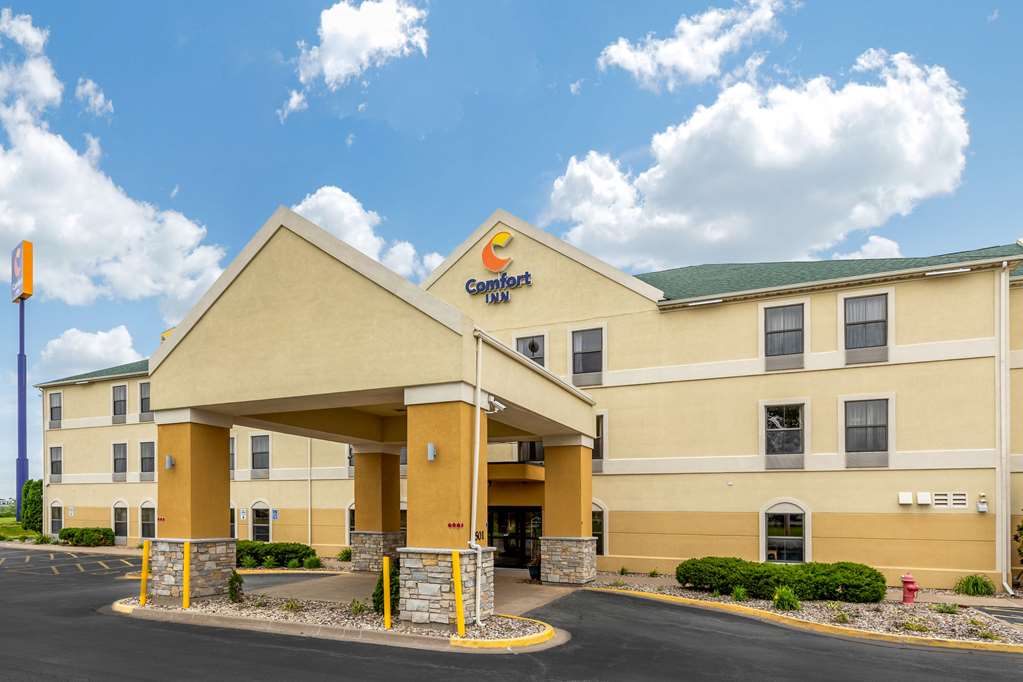 Comfort Inn Walcott Near Davenport