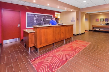 hampton inn waynesburg