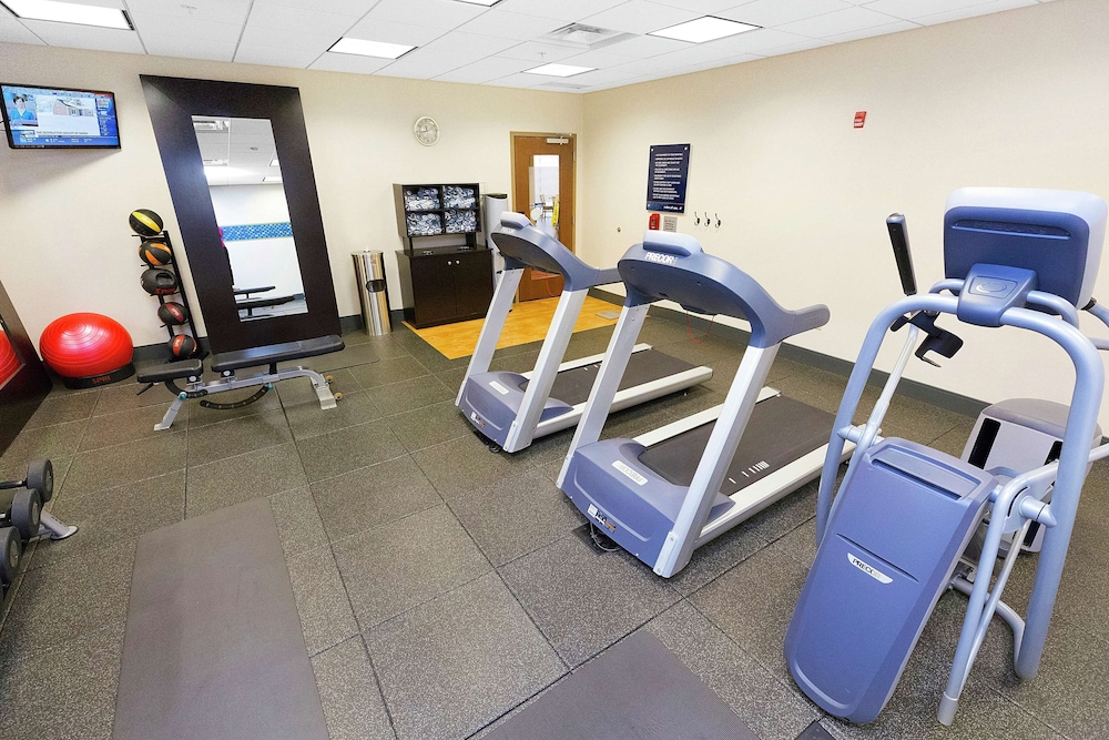 hampton inn waynesburg
