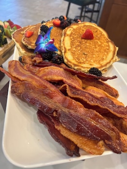 hilton garden inn cincinnati west chester