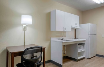 extended stay america suites des moines west des moines