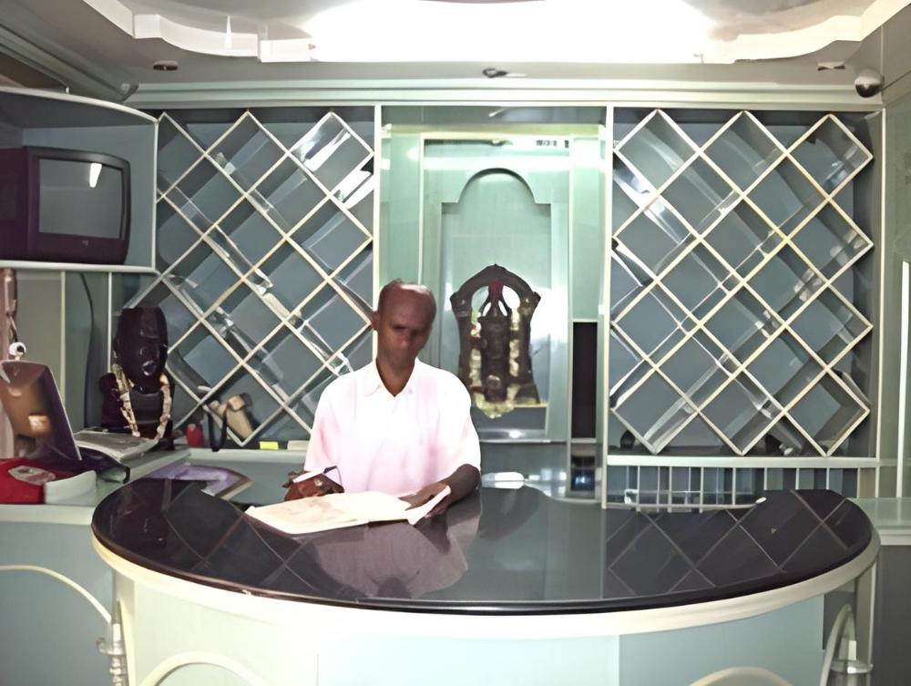 hotel t a p paradise