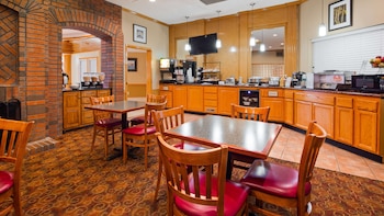 best western west greenwich inn