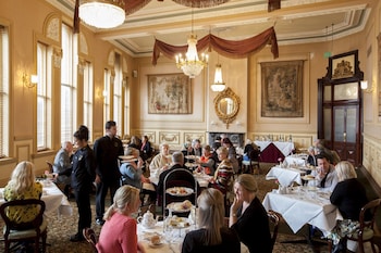 craigs royal hotel