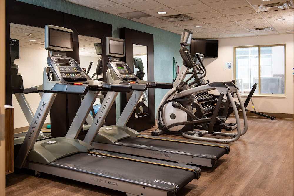 holiday inn express hotel and suites wausau by ihg